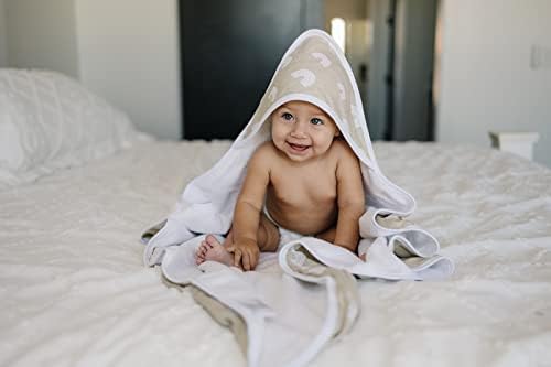 Mebie Baby Muslin Hooded Towel - Sand Rainbow Design