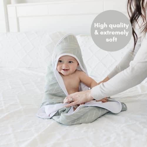 Mebie Baby Muslin Hooded Towel - Sand Rainbow Design