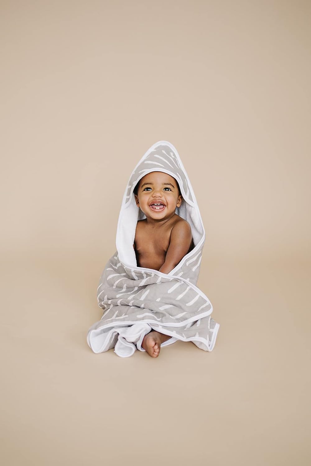 Mebie Baby Muslin Hooded Towel Grey Dash 1