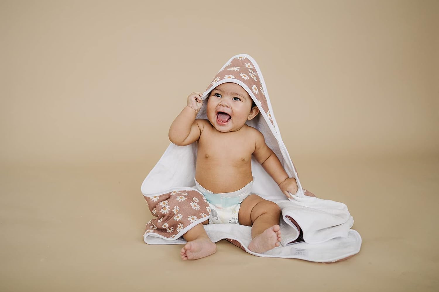 Mebie Baby Hooded Towel - Daisy Dream 334x334 Inches