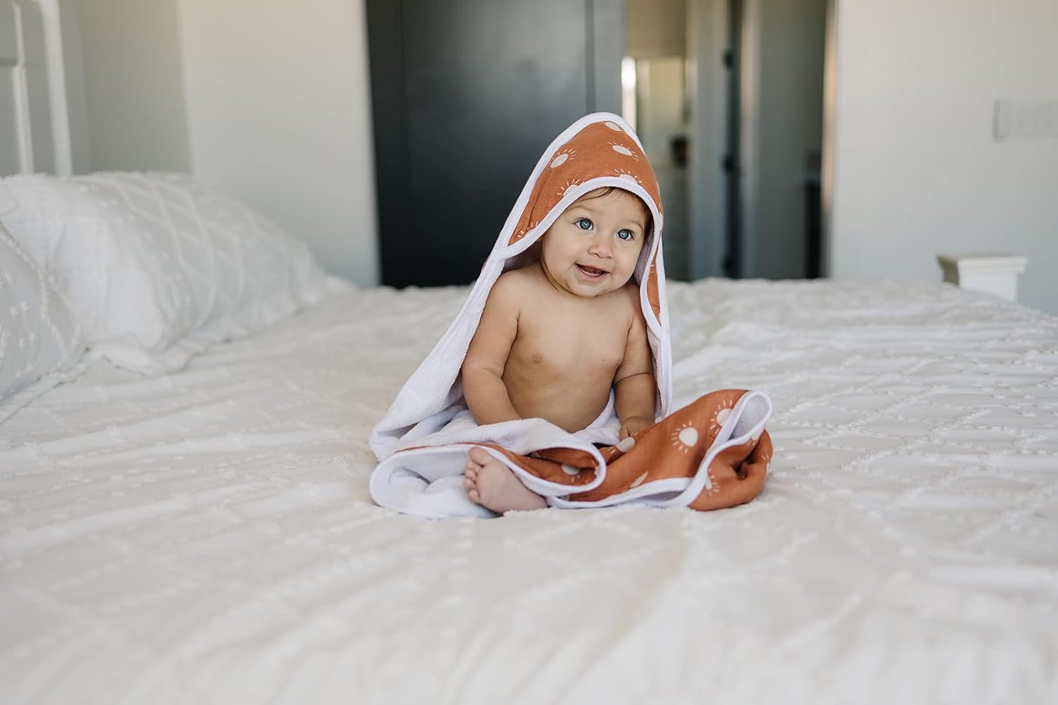 Mebie Baby Muslin Hooded Towel Sunshine Design