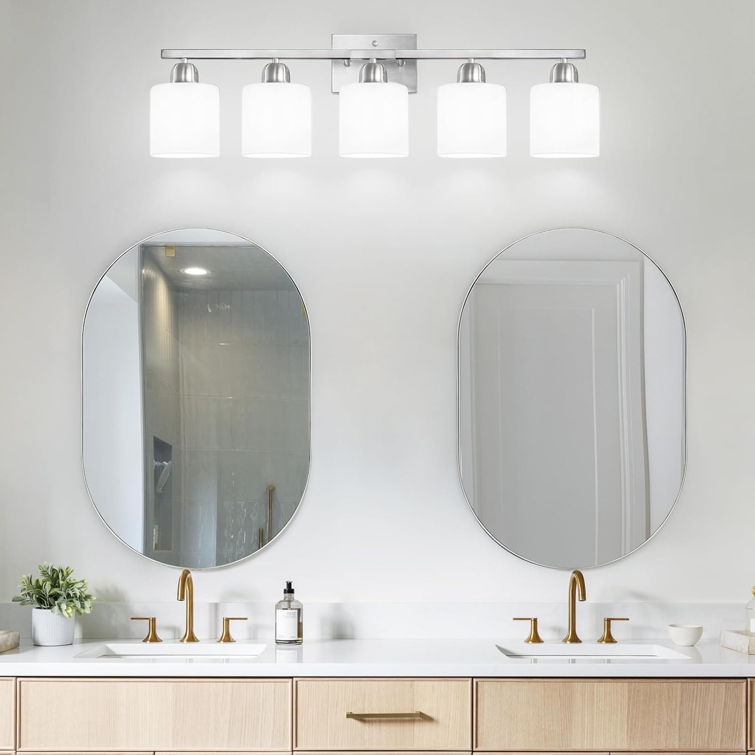 FAISHILAN 5-Light Vanity Light with Frosted Glass Shade