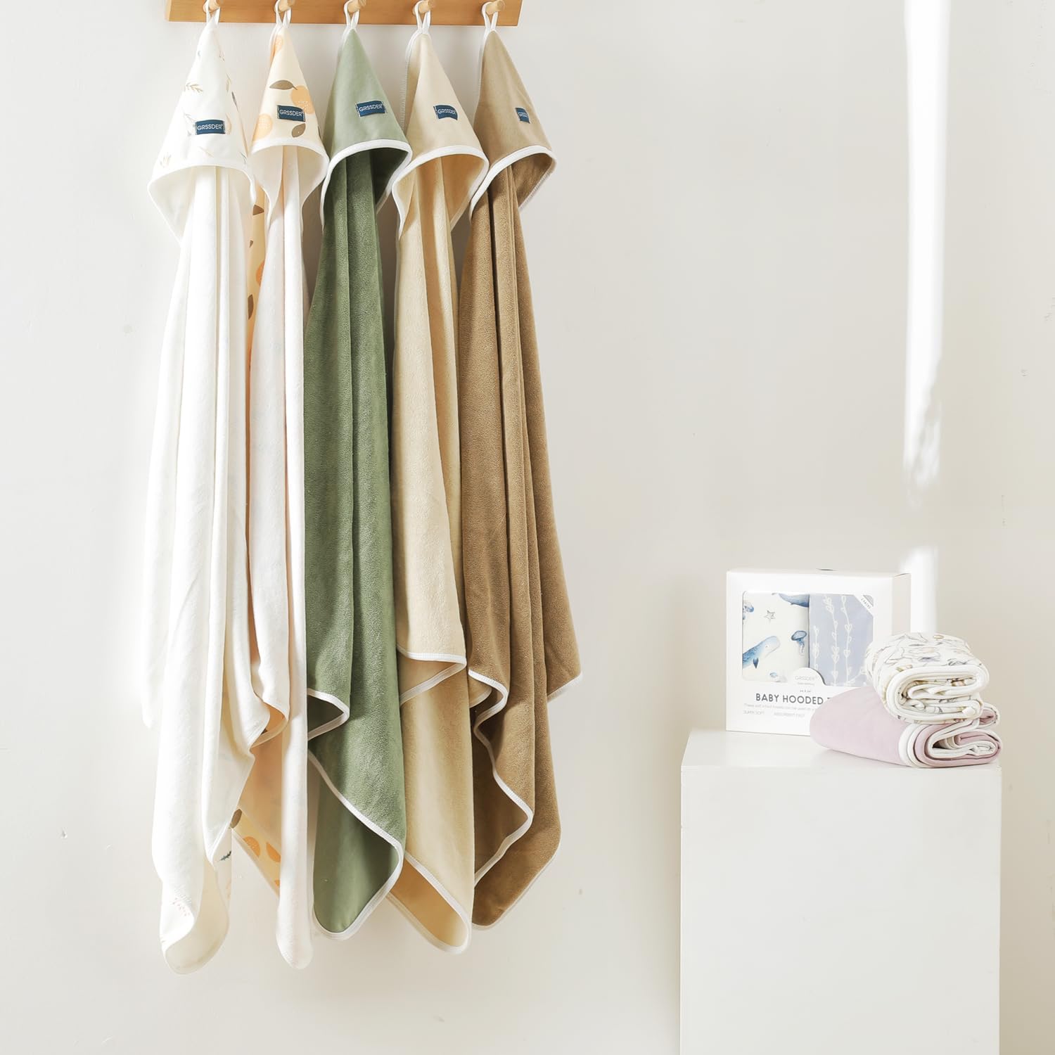 GRSSDER Baby Hooded Towel 2 Pack for Newborns and Toddlers