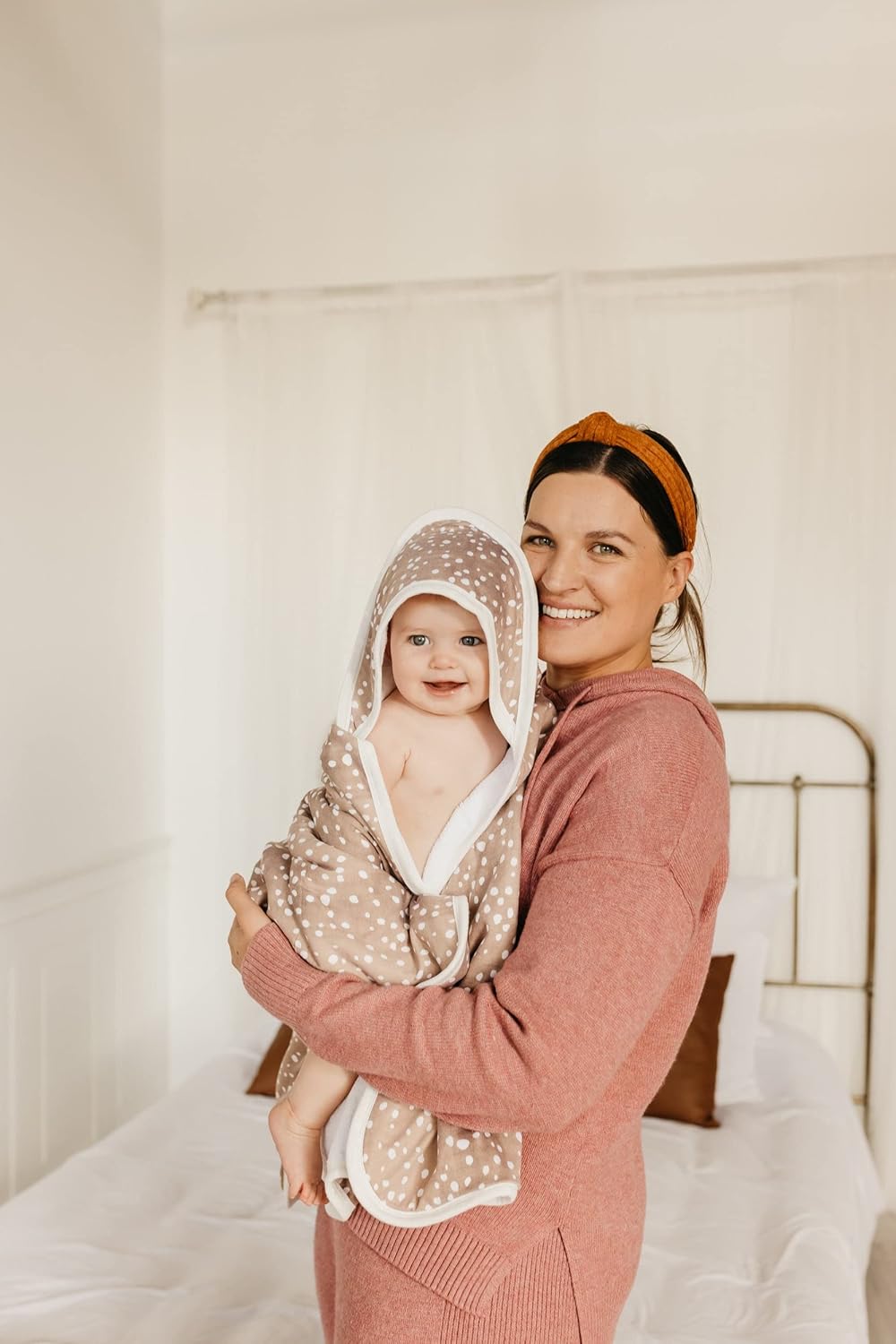 Copper Pearl Hooded Bath Towel - Fawn Design