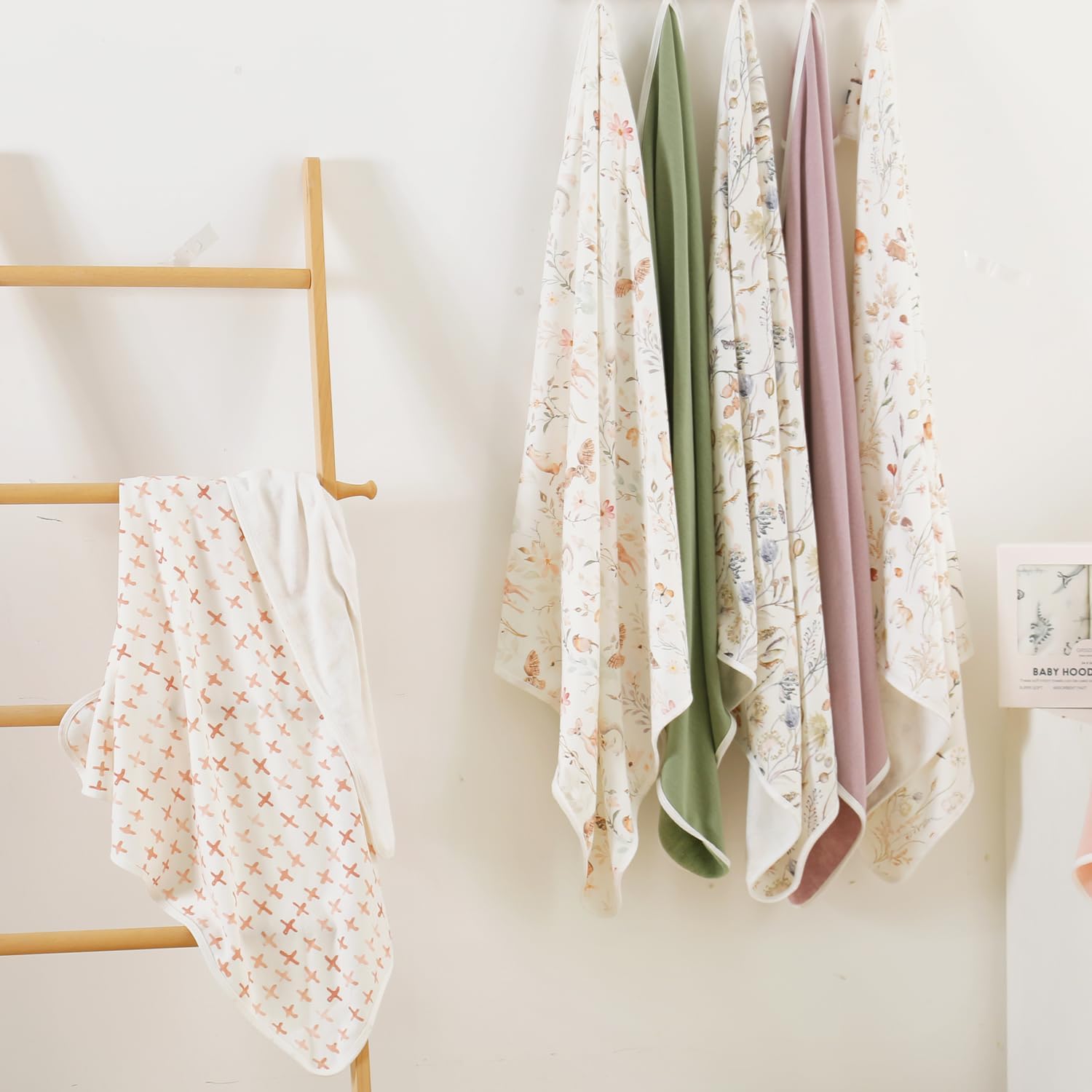 GRSSDER Baby Hooded Towel 2 Pack for Newborn