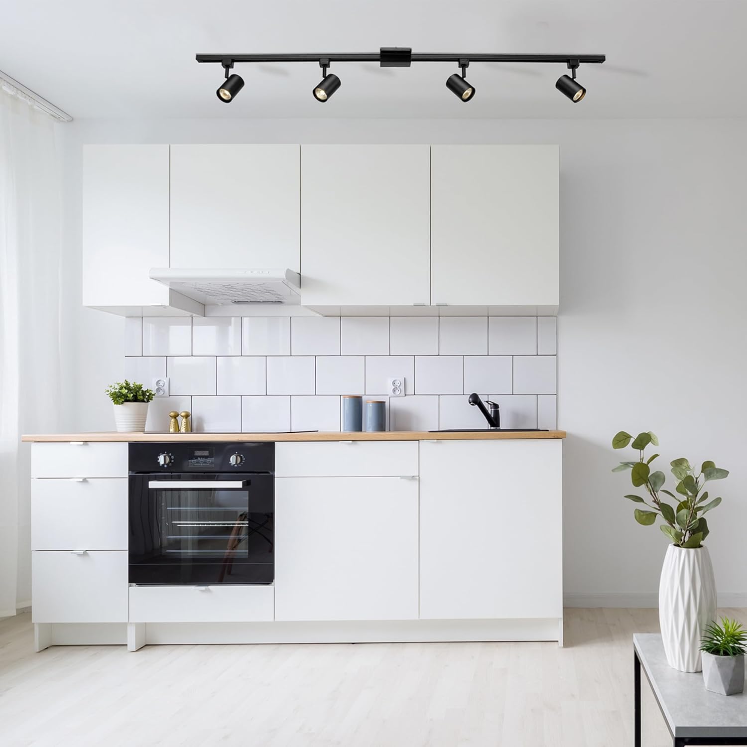 Globe Electric Tribeca 4-Light Track Lighting Kit Matte Black