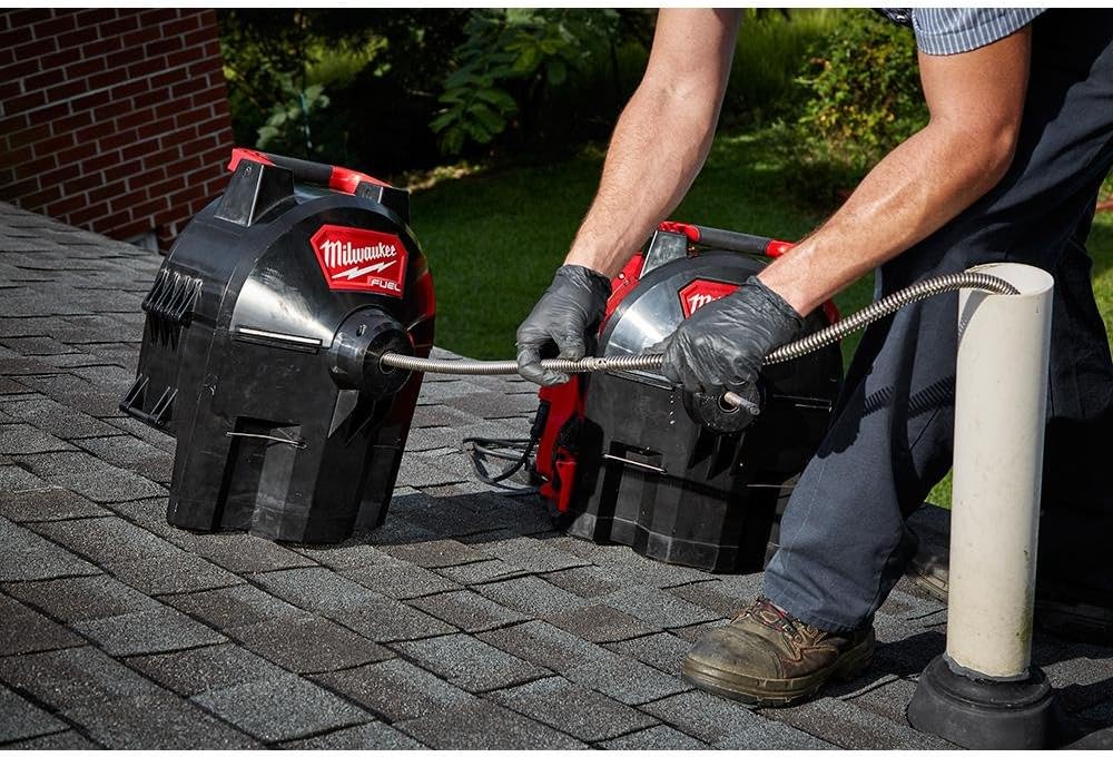 Milwaukee M18 FUEL 18V Cordless Drain Auger Kit