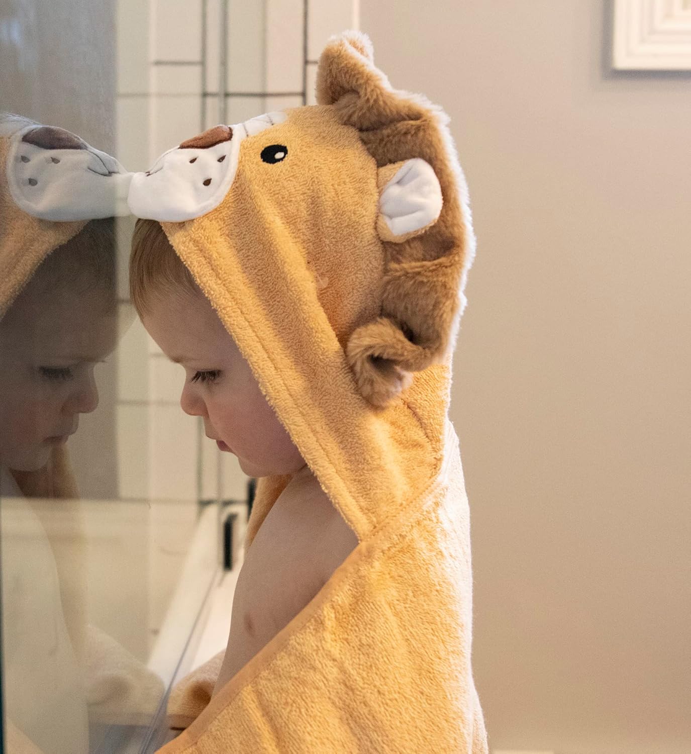 Baby Animal Hooded Towel and Washcloth Set - Lively Little Lion